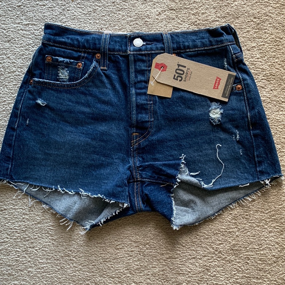 NWT Levi’s 501 shorts